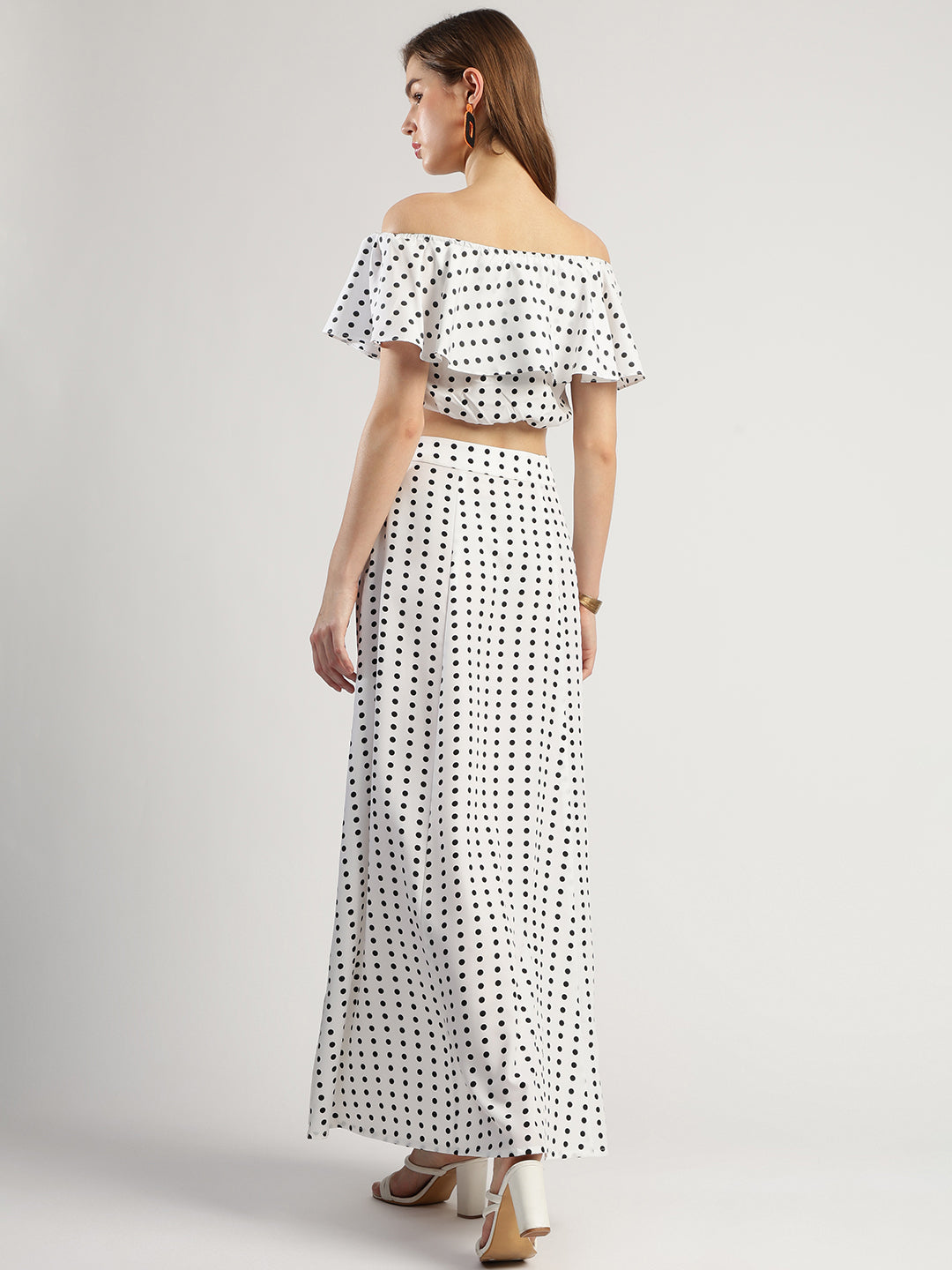 Women's Polka Dot Off-Shoulder Crop Top and Long Skirt Set, White and Black