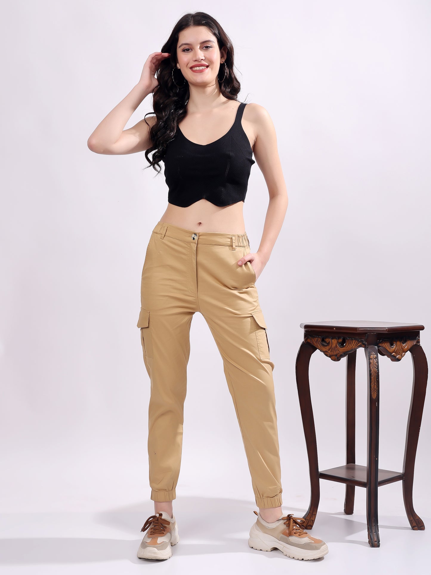 Women Pure Cotton Mid-Rise Cargo Joggers