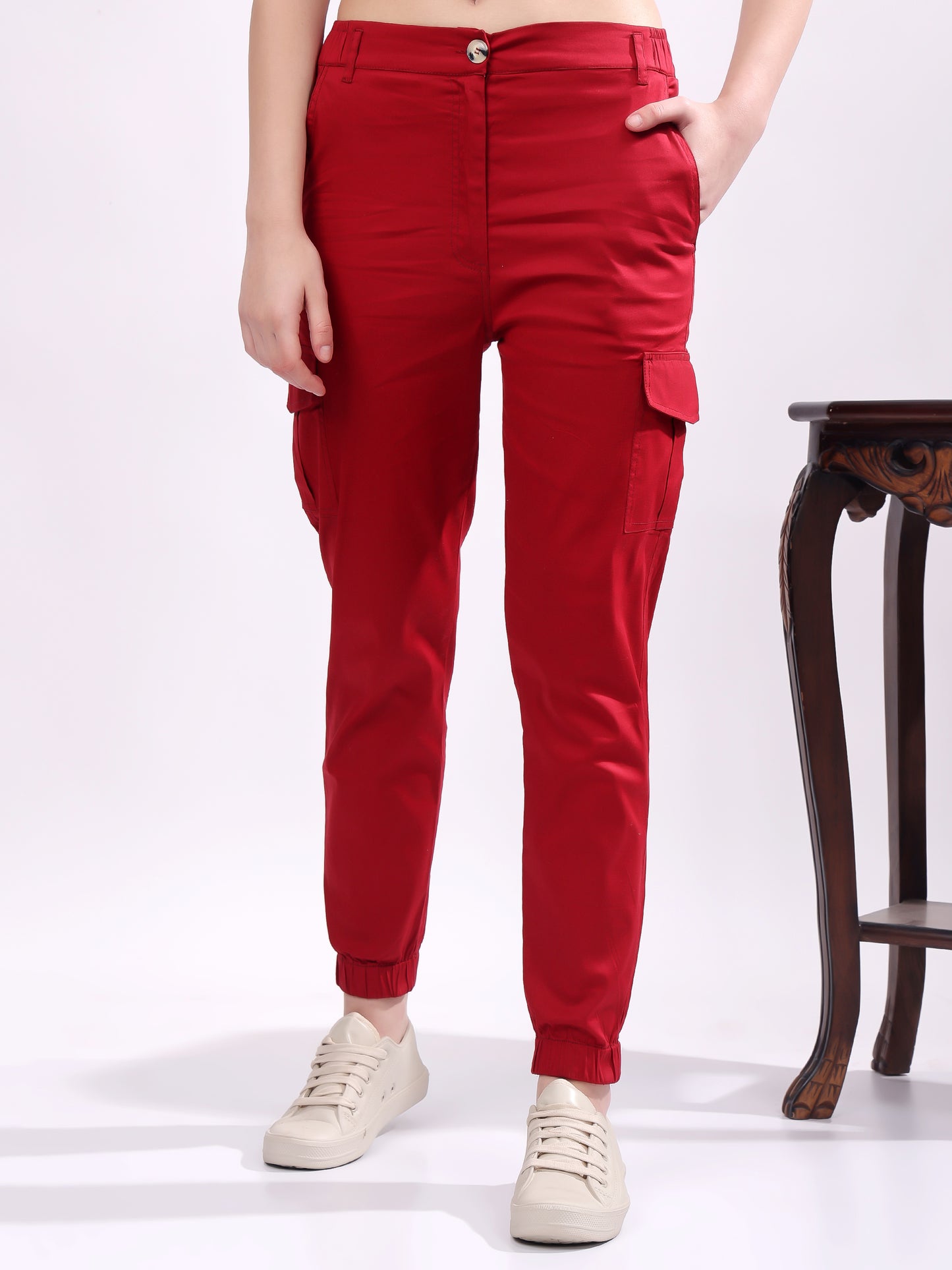 Women Pure Cotton Mid-Rise Cargo Joggers