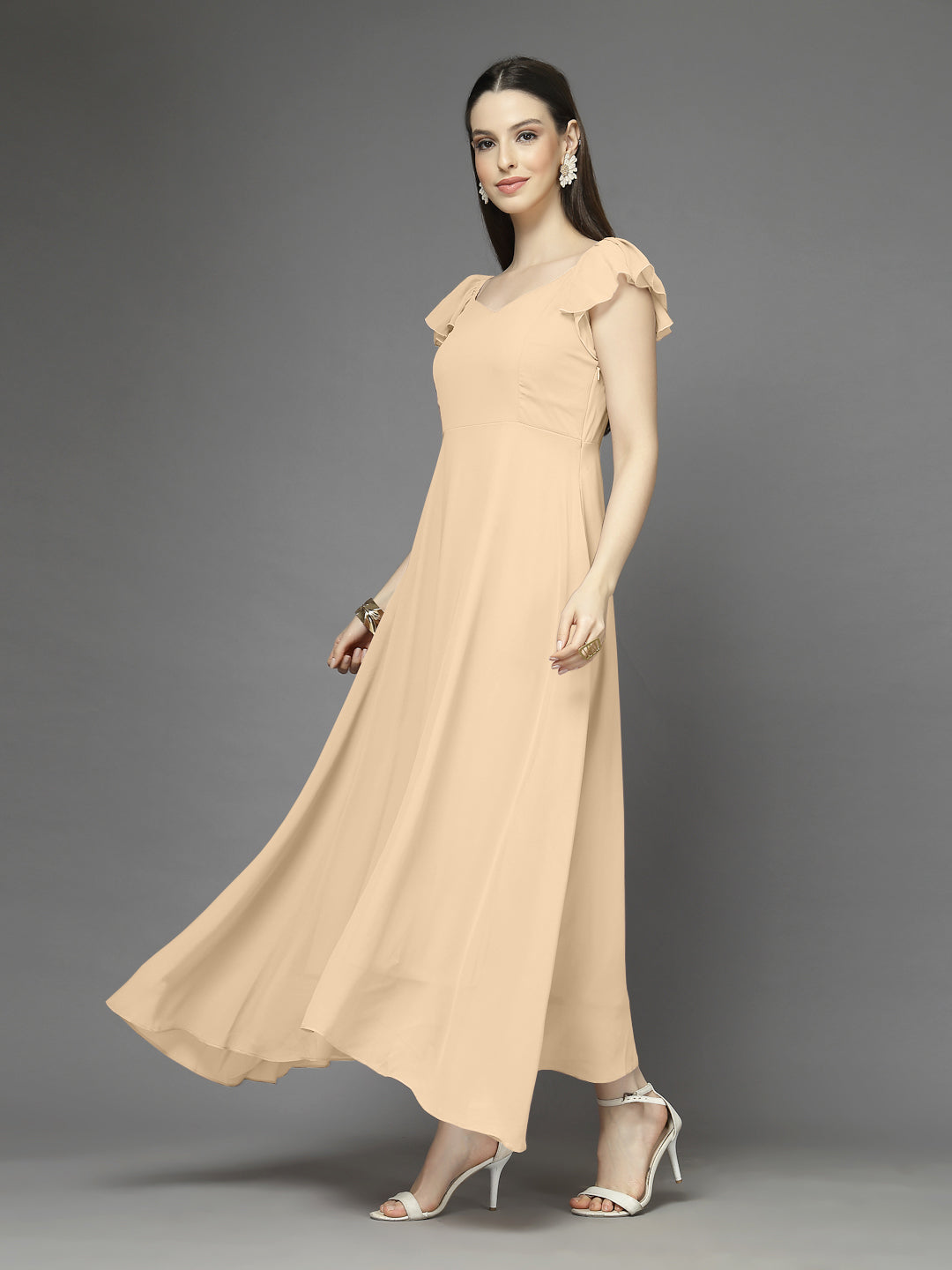 Solid Georgette Fit & Flare Dress Sleeveless, Sweetheart Neck Strape Frill Pattern