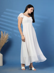 Solid Georgette Fit & Flare Dress Sleeveless, Sweetheart Neck Strape Frill Pattern