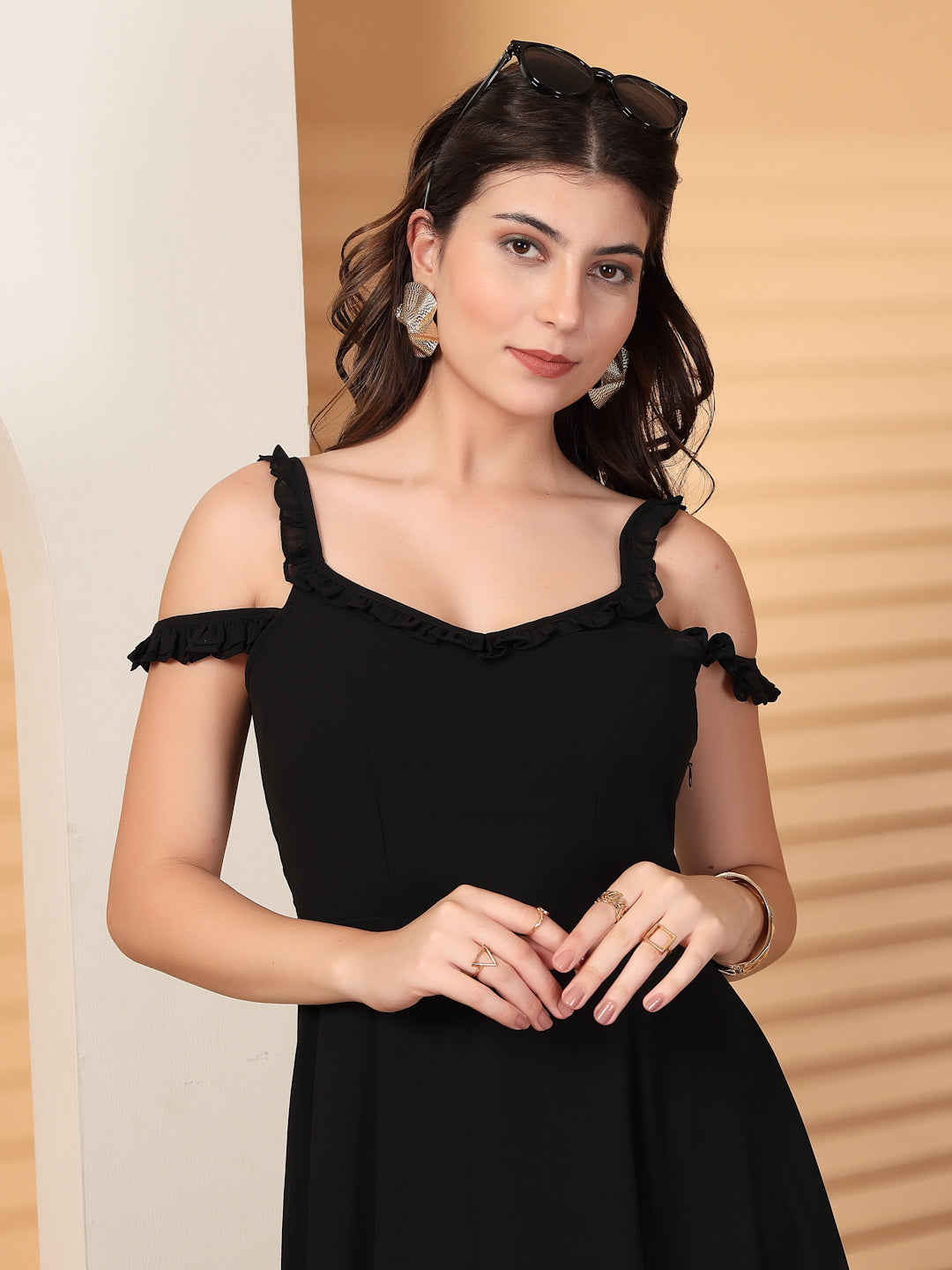 Solid Georgette Long Dress, Neck Frill Sleeveless