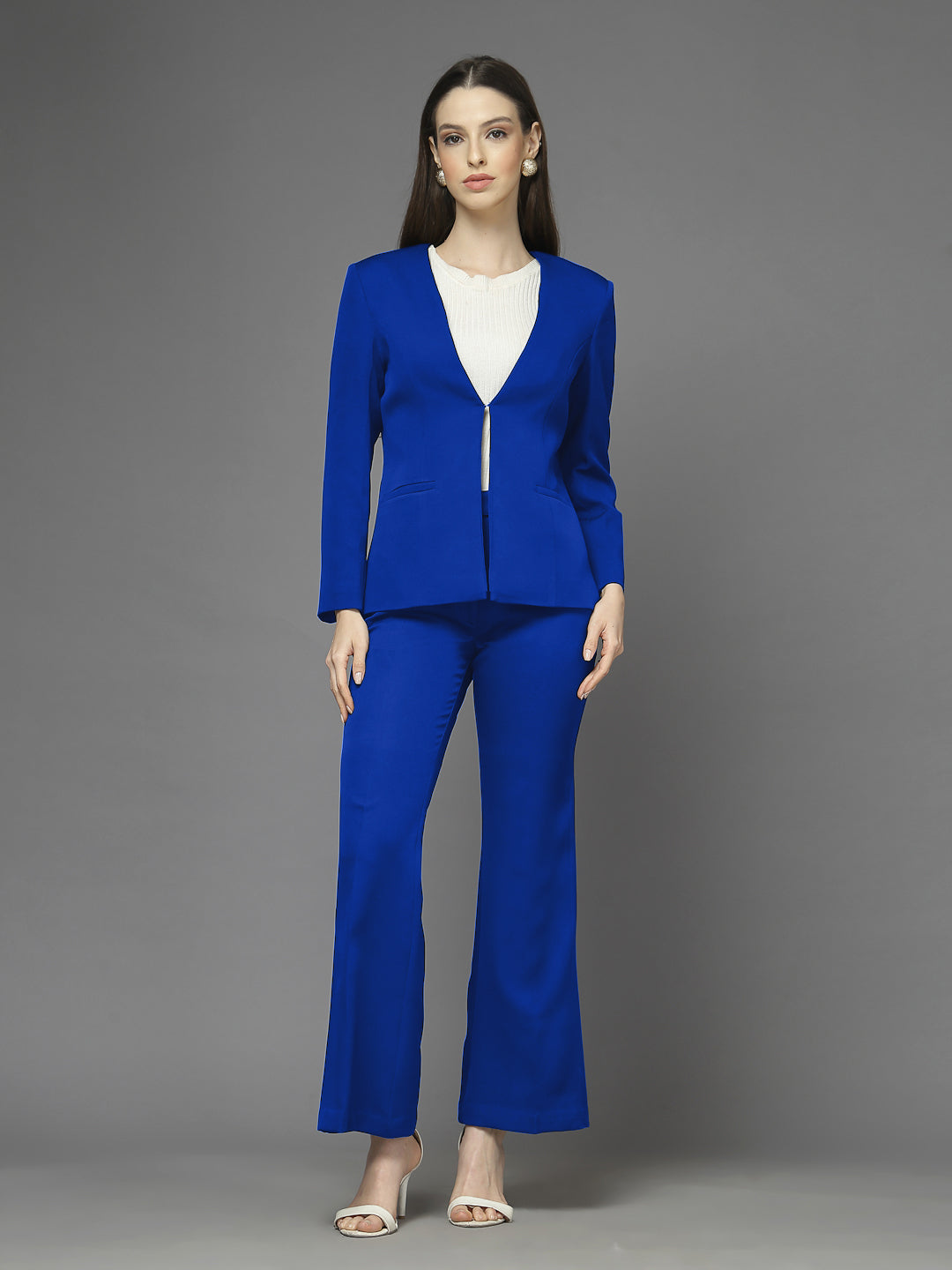 Women Solid Single-Breasted Two-Piece Suit