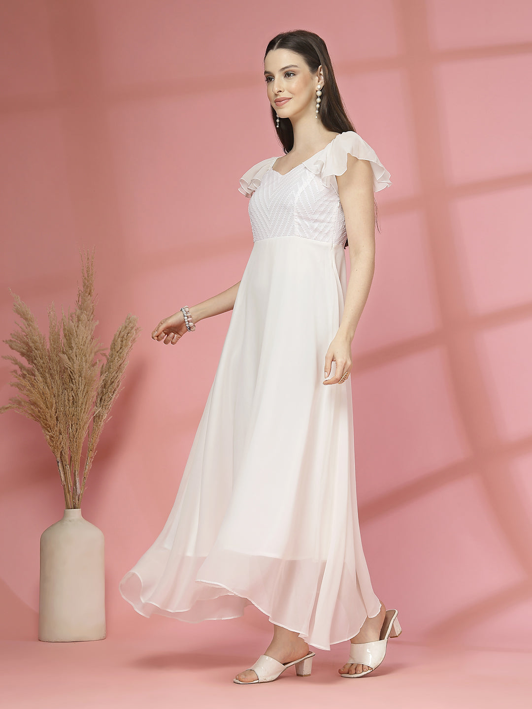 Georgette & Jhik-Jhak Long Dress with Sweetheart Neck