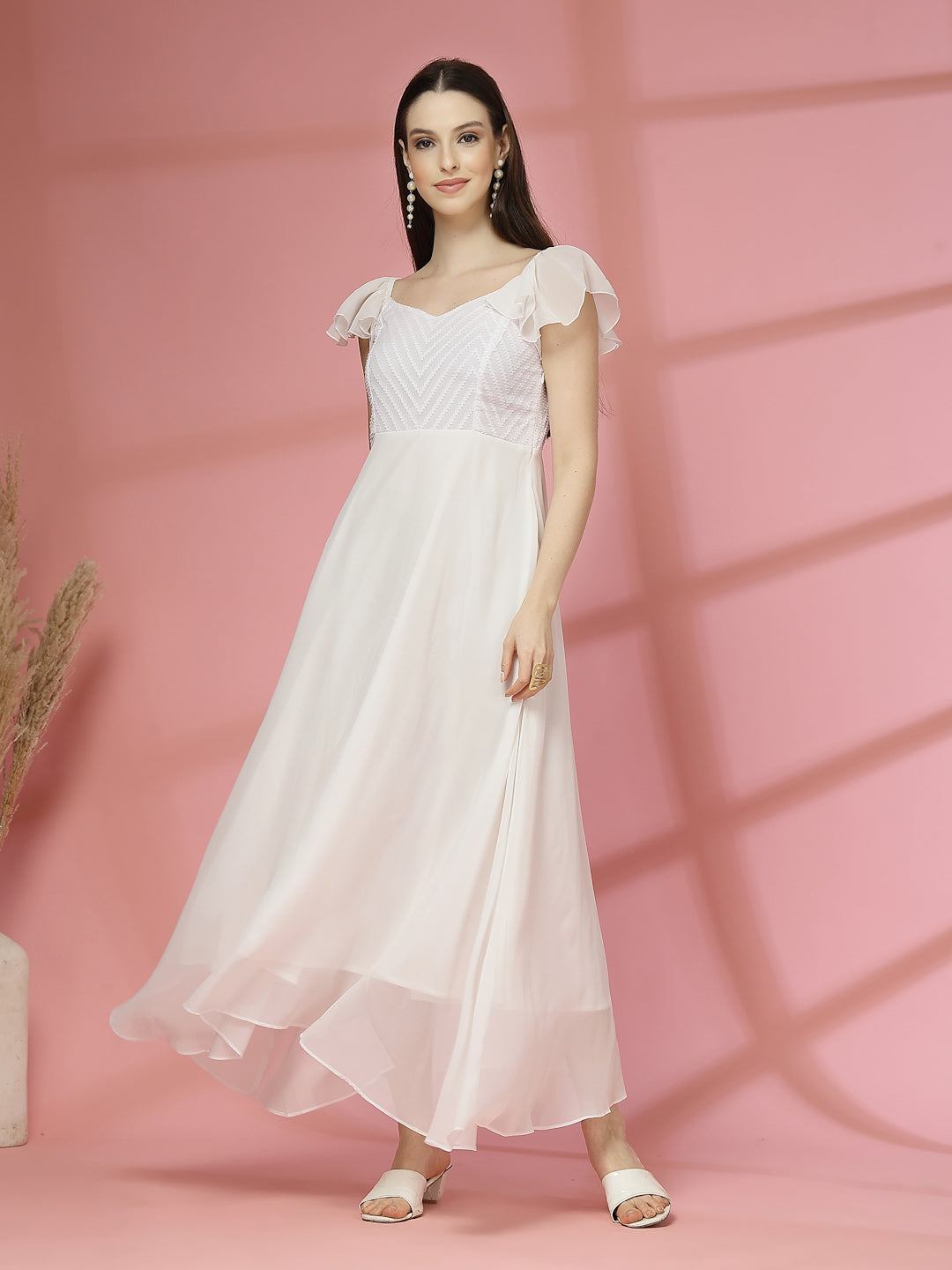 Georgette & Jhik-Jhak Long Dress with Sweetheart Neck