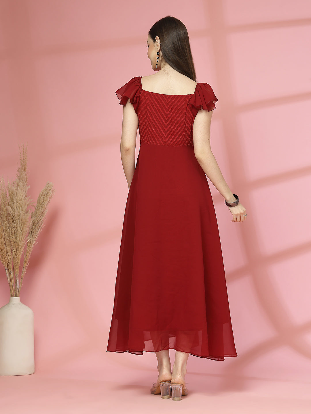 Georgette & Jhik-Jhak Long Dress with Sweetheart Neck