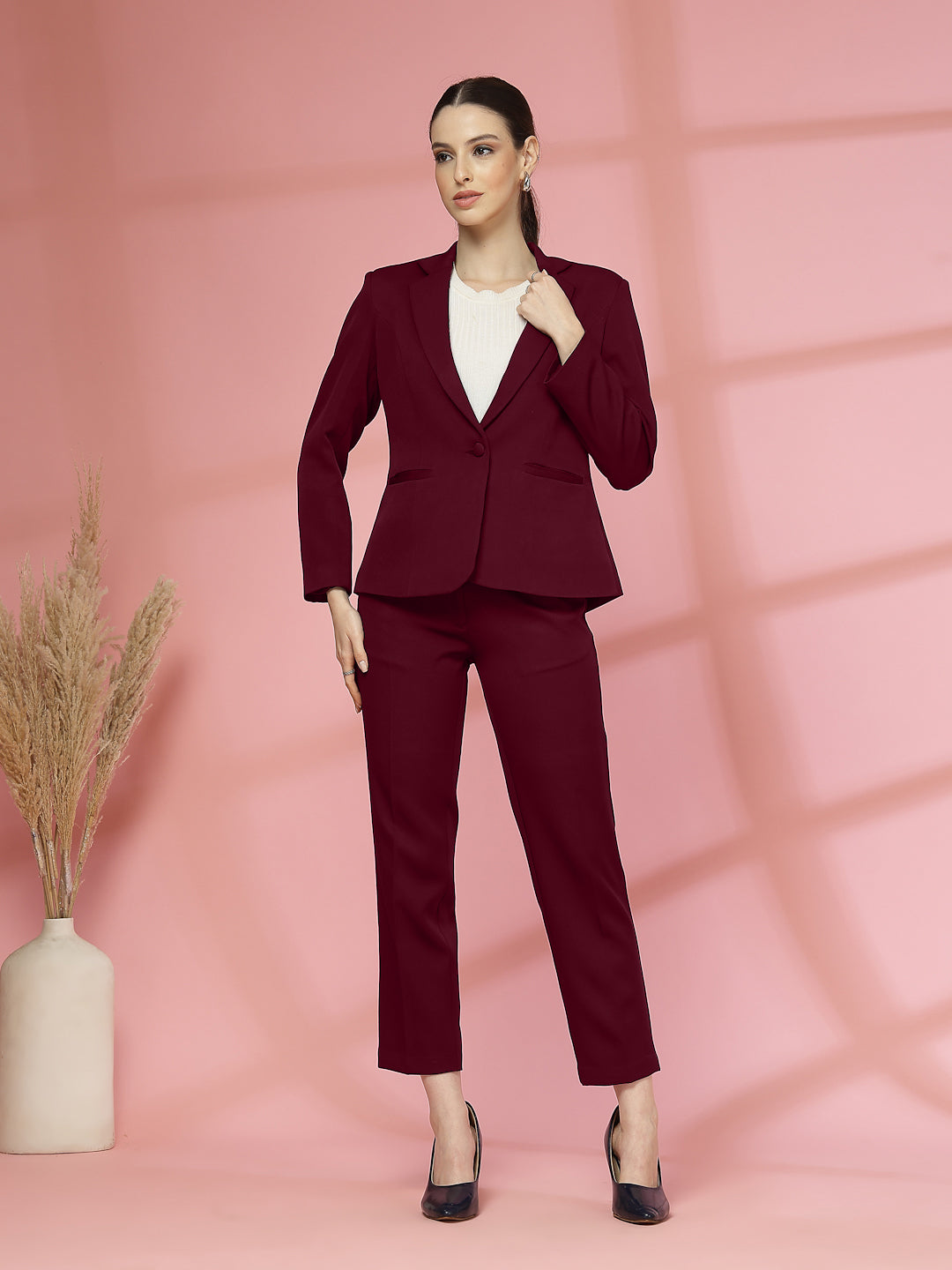 Women Single-Breasted Two-Piece notched lapel Collar Formal Suit