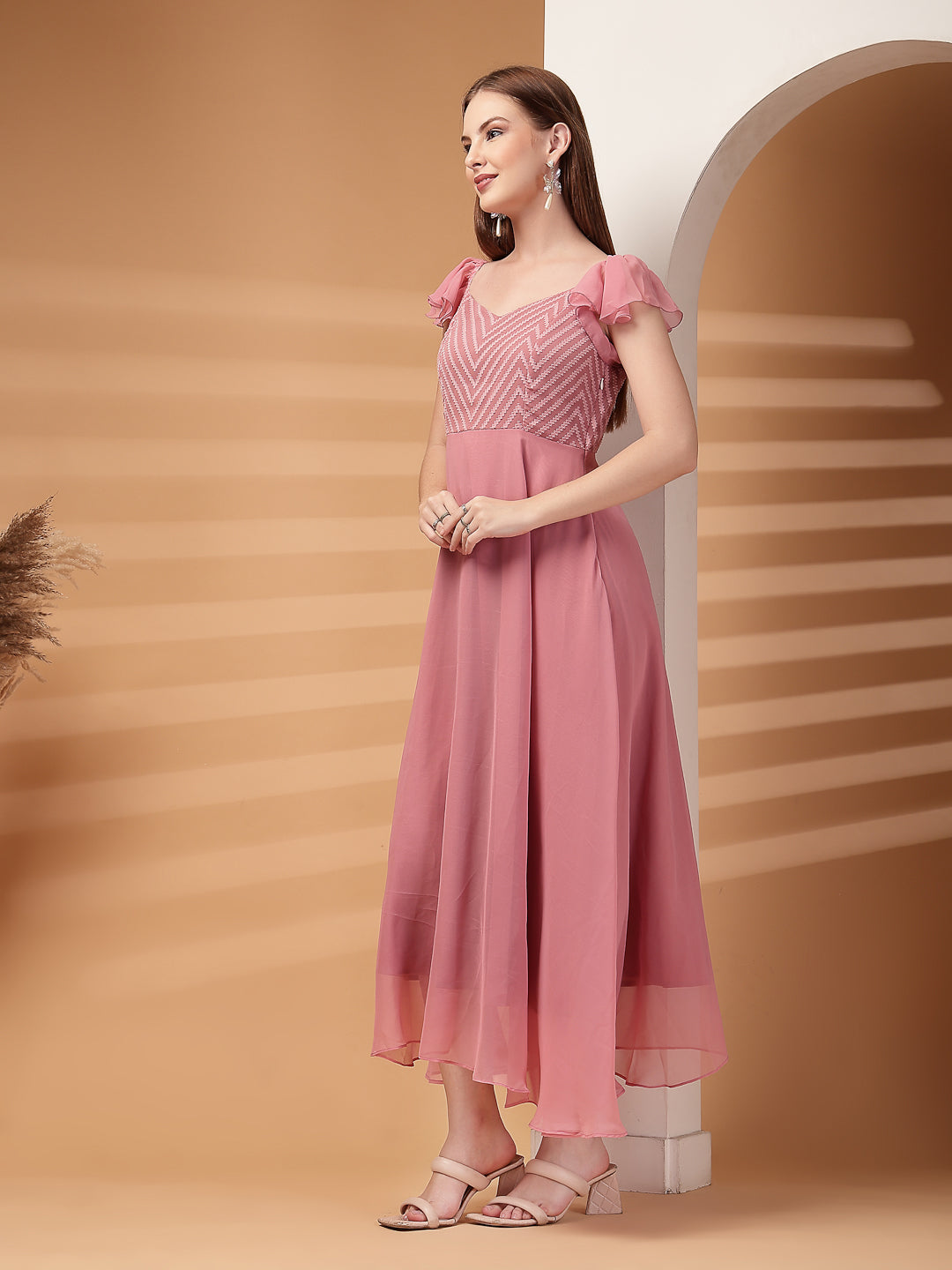 Georgette & Jhik-Jhak Long Dress with Sweetheart Neck