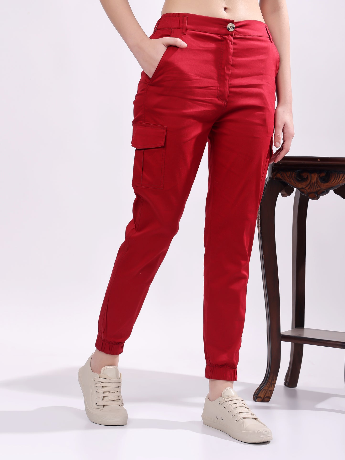 Women Pure Cotton Mid-Rise Cargo Joggers